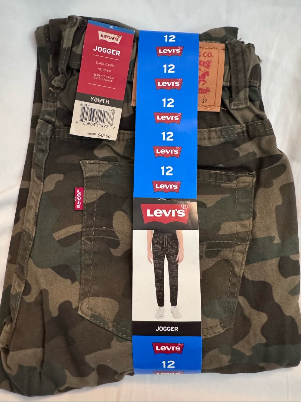NWT Levi's Youth 12 Olive Camo Jogger Pants